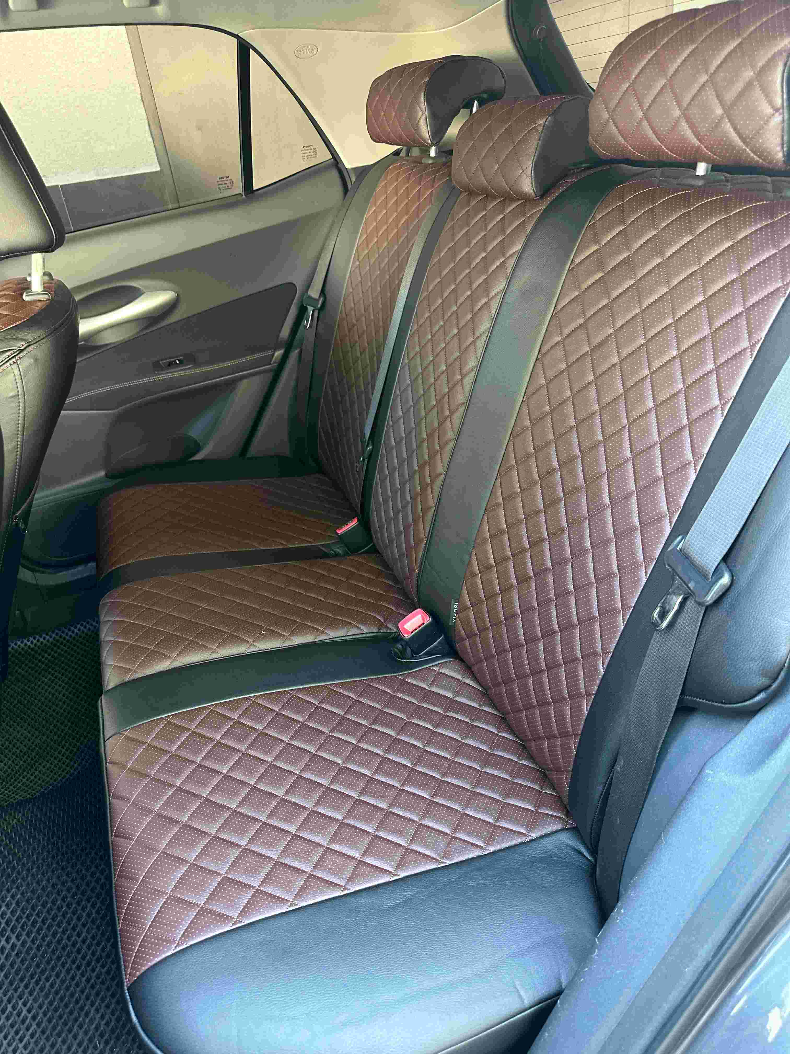 Huse auto Toyota Auris